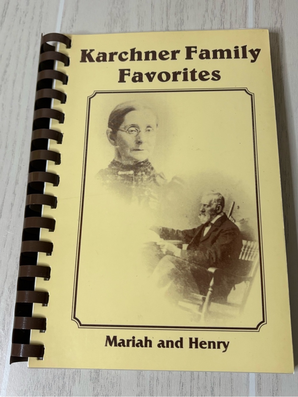 Lot of 7 Vintage Cookbooks Churches Schools Community Groups - Pennsylvania - Picture 10 of 12